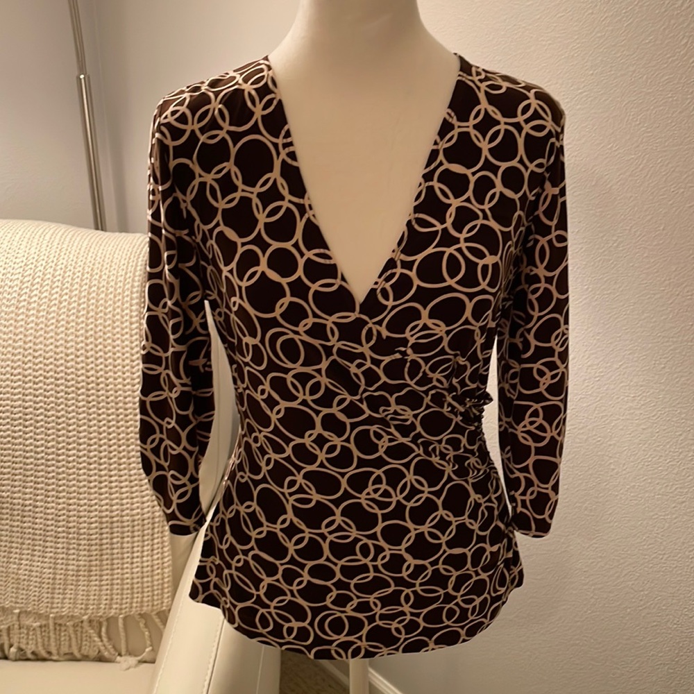 AGB - Women’s Small - Brown and White Circle Long-Sleeve Top